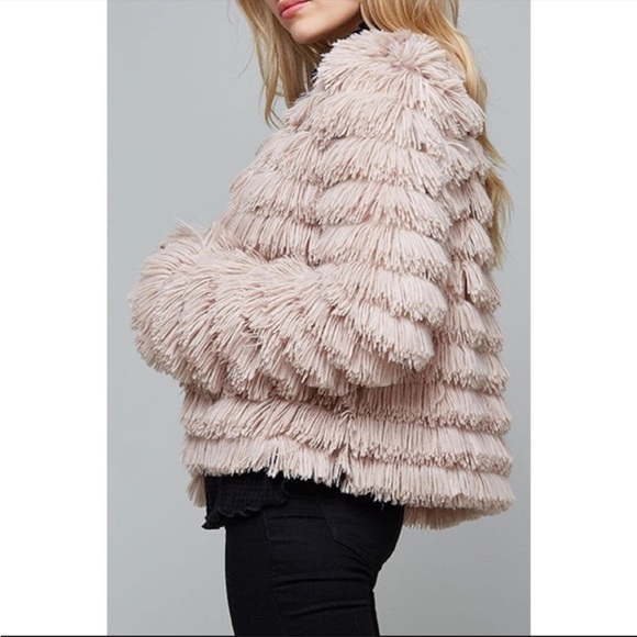 Fantastic Fawn Cream Tan Shaggy Kami Jacket size medium - Picture 2 of 10